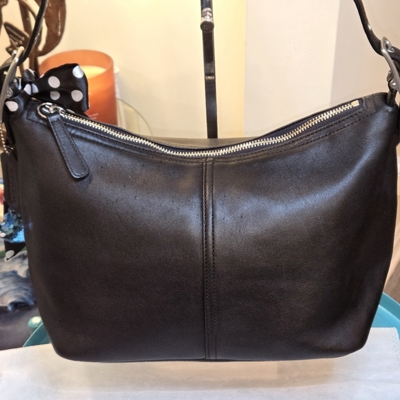 Coach Purse - Picture 6 of 16